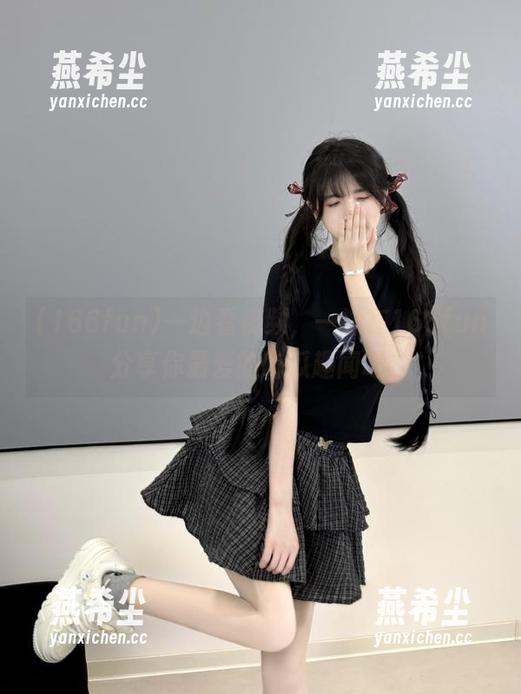 一边看视频，一边在166fun分享你最爱的吃瓜趣闻吧！