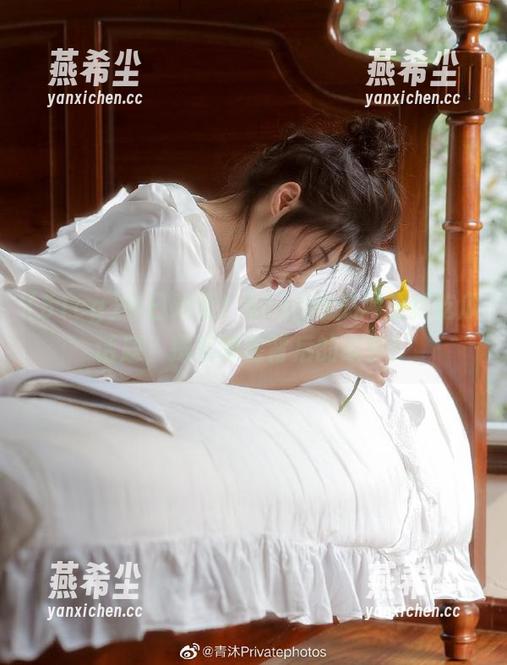 今日欢聚！51cg吃瓜网最新吃瓜话题，探索明星背后的故事！