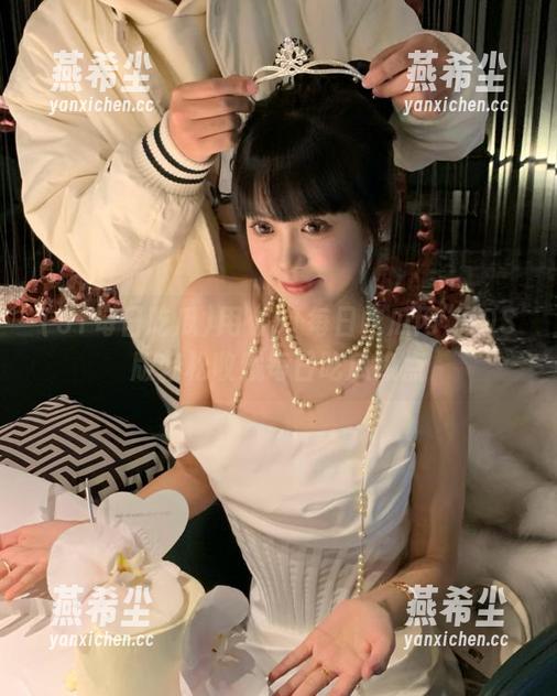 用“51每日吃瓜网”iOS版轻松收藏每日吃瓜热点