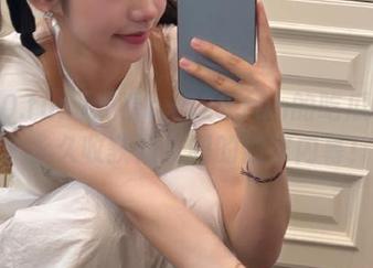 观看hx520.fun的吃瓜栏目，永久收获娱乐圈的独家内幕！