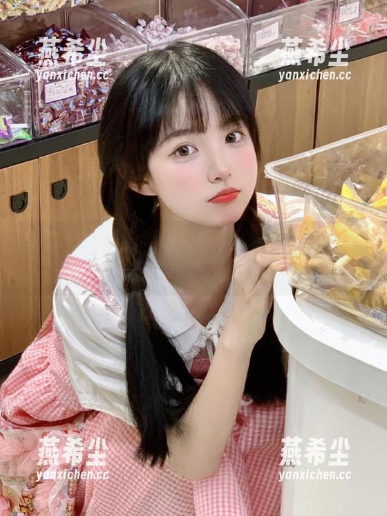 最新吃瓜网官网入口，女生们快来分享你们的吃瓜心得