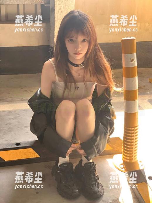 吃瓜网下载：分享欢乐与笑声，带你走进生活的点点滴滴！