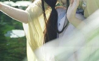 黑料爆料吃瓜网页版，观看独家内幕消息，成为吃瓜群众的先行者