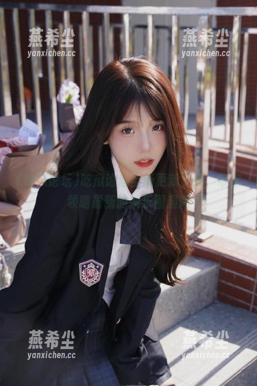 吃瓜论坛全新更新上线，带你领略最新的娱乐圈趣闻