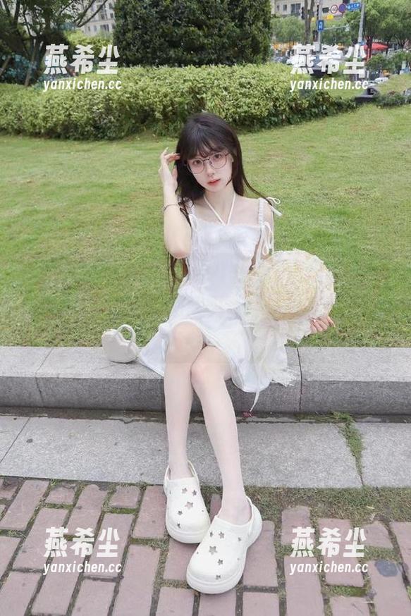 在娱乐718上，开启你的社会瓜之旅，网红瓜的趣事让你每天都能乐呵！