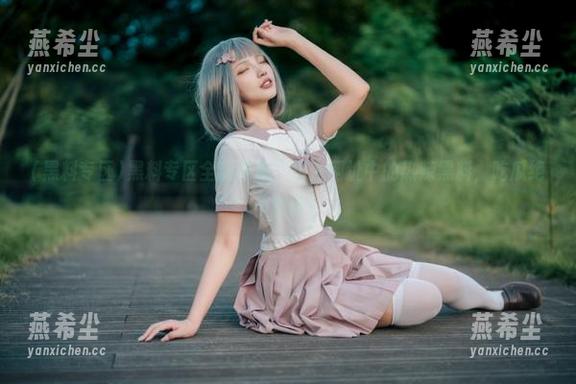 黑料专区全新导航，探索网址中的热辣黑料，吃瓜绝不能停！