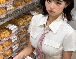 来黑料吃瓜网在线发布你的观点，分享网民热议的娱乐圈黑料与内幕！
