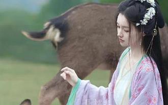 黑料社原创爆料抢先看，登录后快速分享给好友