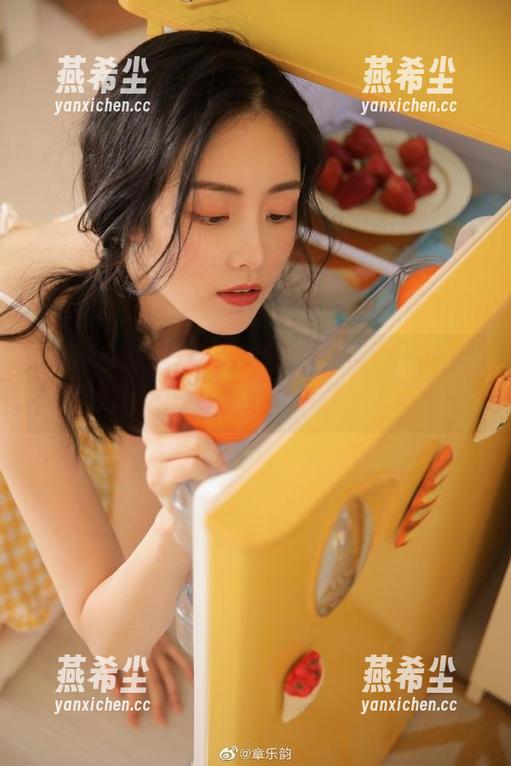 黑料老司机不打烊，网站带你追踪娱乐新闻与及时更新的内幕揭秘